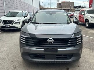 Used 2025 Nissan Kicks SV video 2