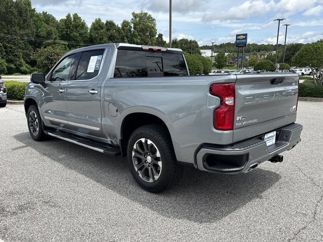 Used 2024 Chevrolet Silverado 1500 High Country w/ Technology Package AWD/4WD image 5