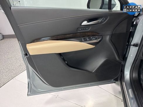 Used 2025 Cadillac XT4 Premium Luxury w/ Technology Package image 10