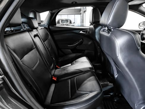 Used 2018 Ford Focus ST w/ Equipment Group 402A image 42