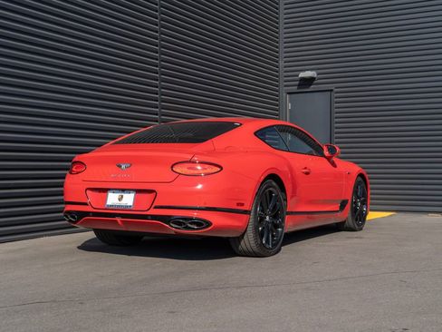 Used 2024 Bentley Continental GT AWD/4WD image 9