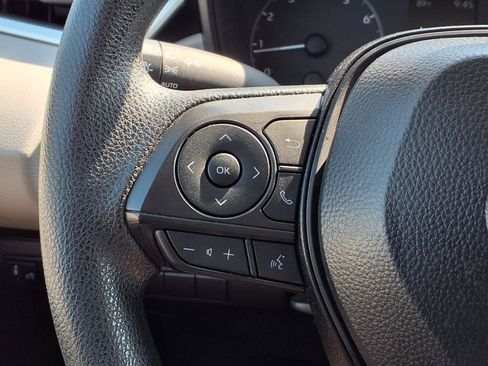 Certified 2025 Toyota Corolla LE FWD image 15