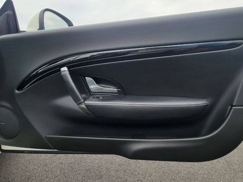 Used 2017 Maserati GranTurismo Convertible RWD image 27