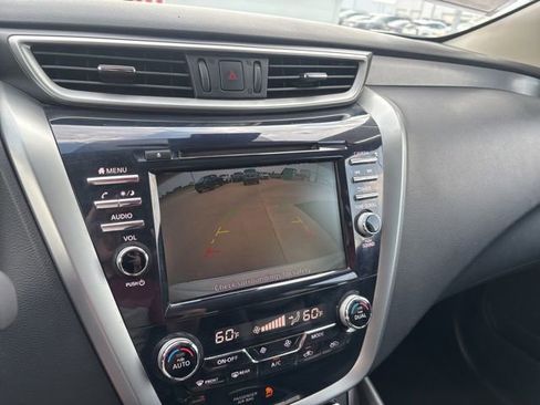 Used 2023 Nissan Murano SV FWD image 13