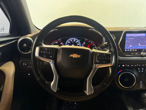 Used 2019 Chevrolet Blazer Premier AWD/4WD image 12