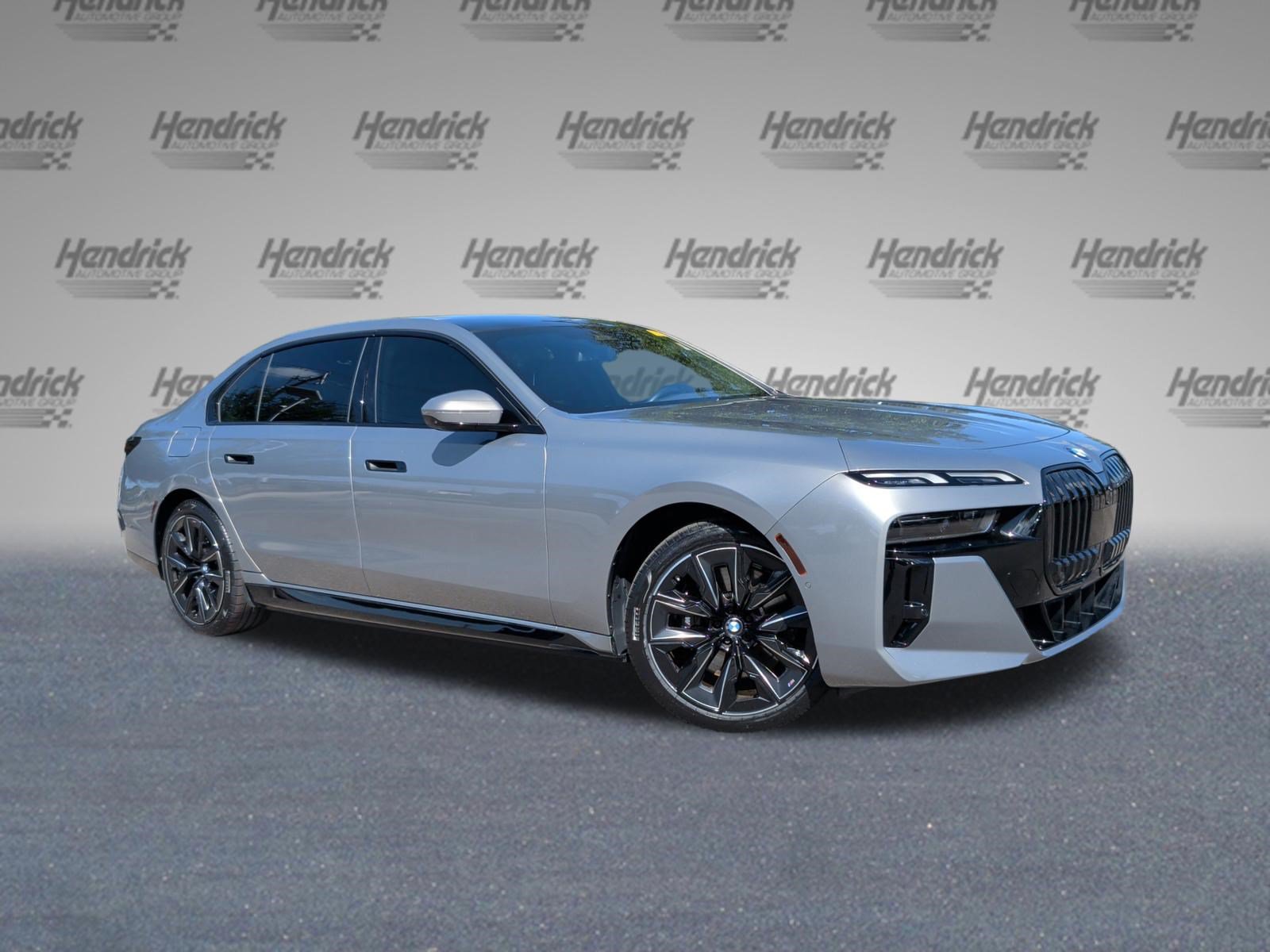 Used 2024 BMW i7 eDrive50 w/ M Sport Package RWD image 2
