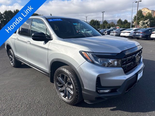 Used 2024 Honda Ridgeline Sport image 11
