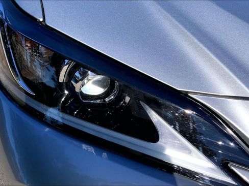 Used 2025 Lexus ES 350 w/ Premium Package FWD image 27