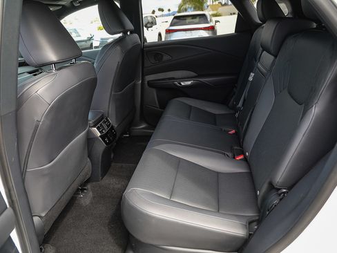 Used 2025 Lexus RX 350 Premium FWD image 18