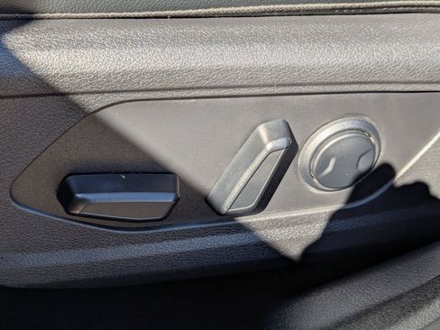 Used 2024 Kia Sportage EX FWD image 29