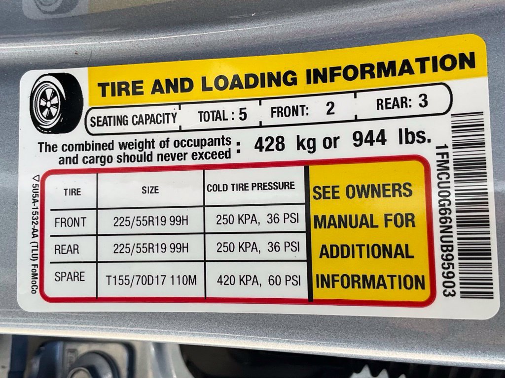 Used 2022 Ford Escape SE w/ SE Sport Appearance Package FWD image 48