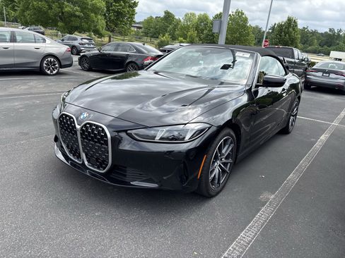 Used 2025 BMW 430i Convertible RWD image 12