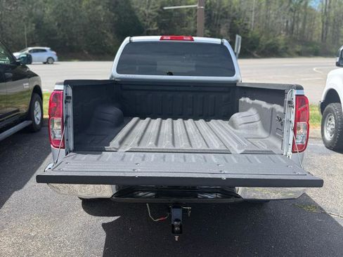 Used 2009 Suzuki Equator 2WD Extended Cab image 16