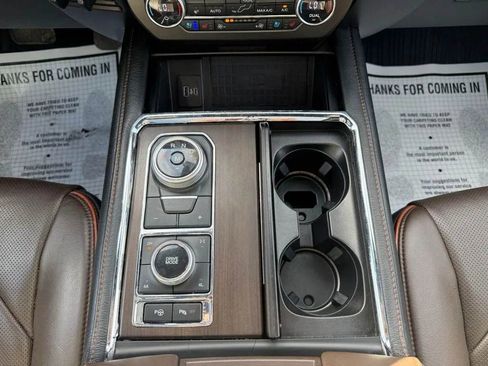 Used 2021 Ford Expedition King Ranch AWD/4WD image 28