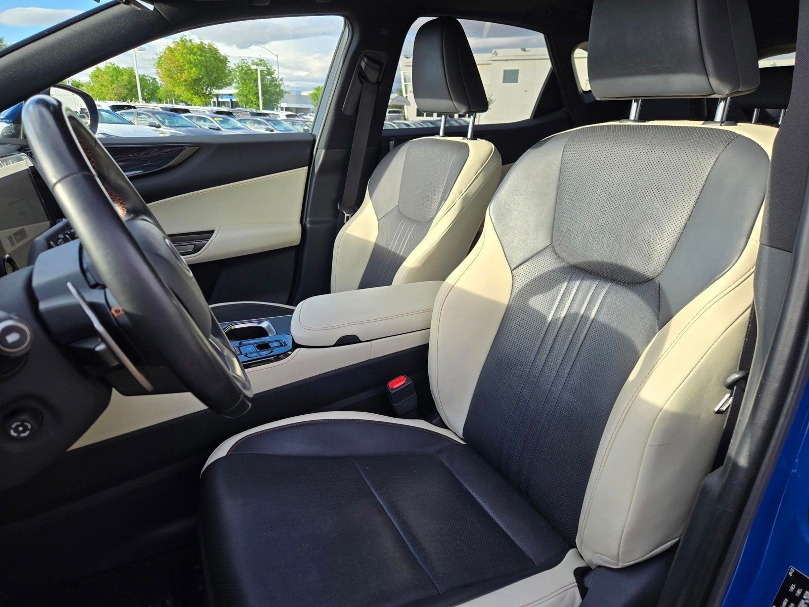 Used 2024 Lexus NX 350h AWD image 16