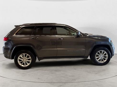 Used 2021 Jeep Grand Cherokee Laredo AWD/4WD image 7