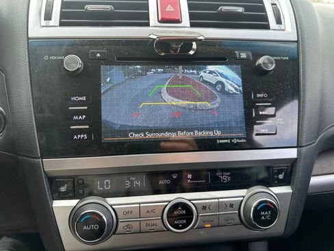 Used 2016 Subaru Outback 2.5i Limited image 34