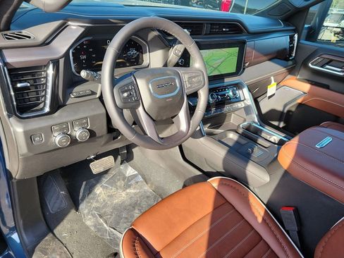 New 2026 GMC Sierra 2500 Denali Ultimate AWD/4WD image 21