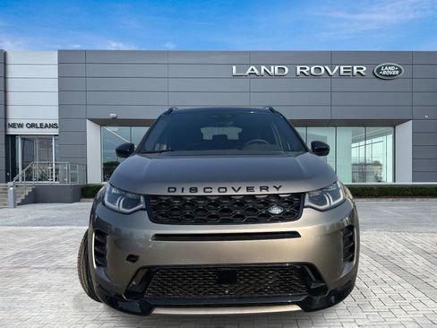Used 2024 Land Rover Discovery Sport Dynamic SE image 4
