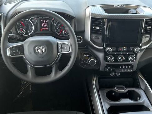 New 2026 RAM 1500 Big Horn AWD/4WD image 15