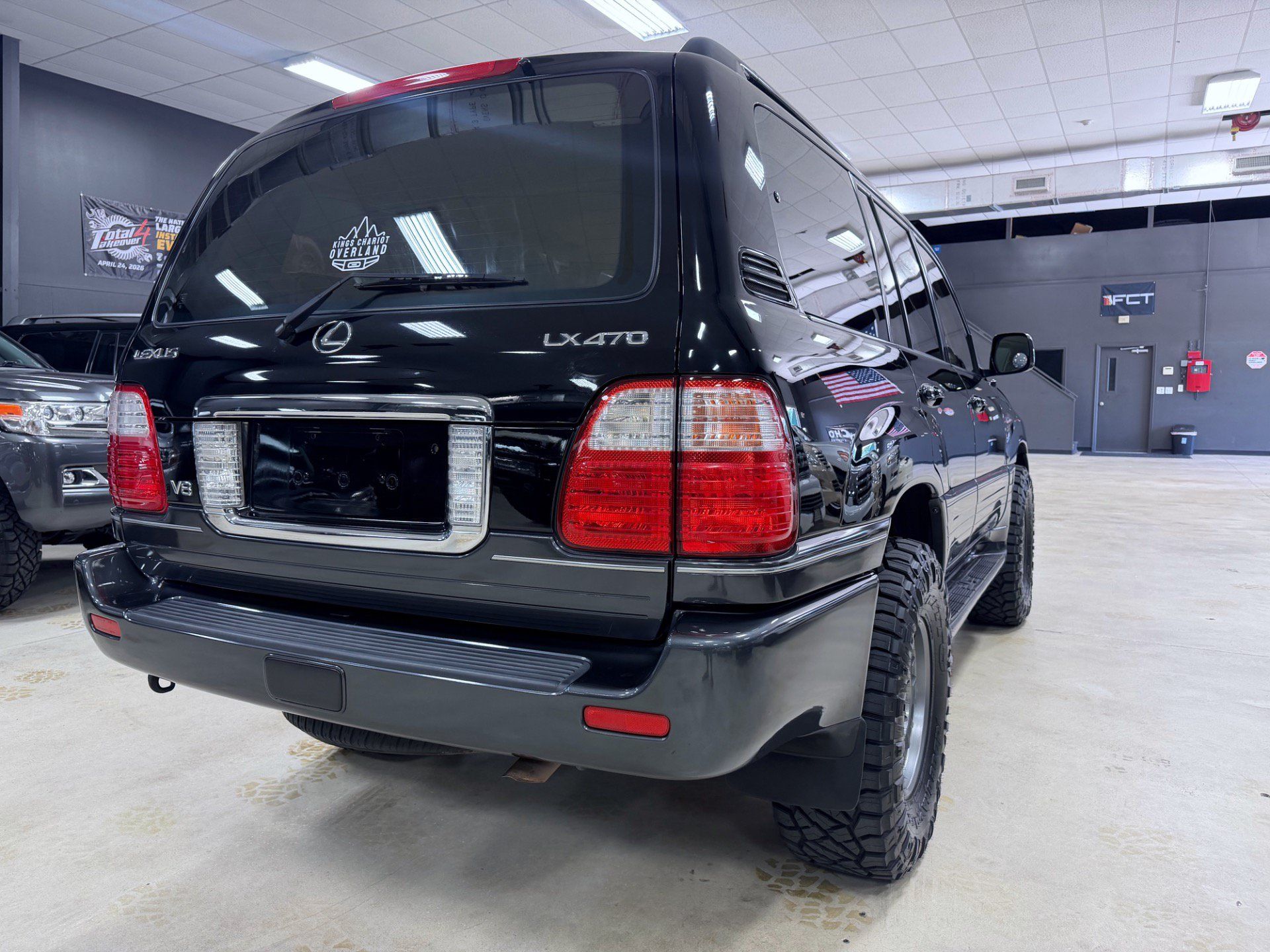 Used 2003 Lexus LX 470 4WD image 8