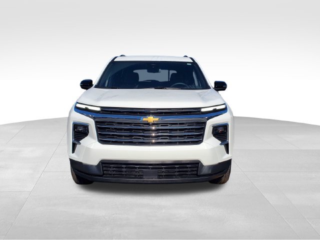 Certified 2024 Chevrolet Traverse LT w/ LPO, Floor Liner Package FWD image 9