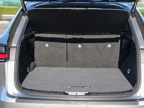 Used 2025 Lexus NX 450h+ F Sport image 25