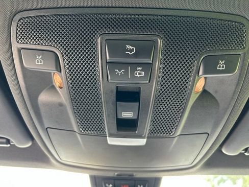 Used 2019 Mercedes-Benz CLA 250 4MATIC image 35