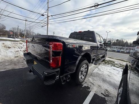 Certified 2023 Ford F250 Lariat w/ Lariat Ultimate Package image 6