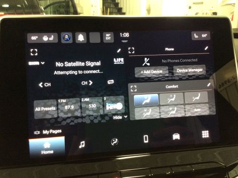 Used 2024 Jeep Compass Limited image 23