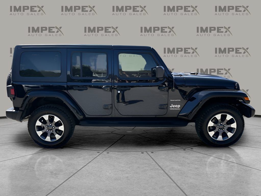 Used 2023 Jeep Wrangler Unlimited Sahara w/ Cold Weather Group AWD/4WD image 5