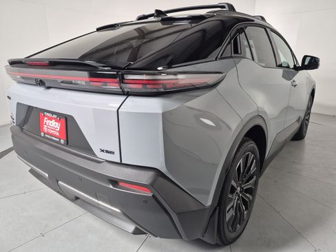 New 2026 Toyota C-HR AWD/4WD image 4