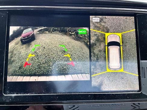 Used 2021 INFINITI QX80 Luxe w/ Cargo Package image 18