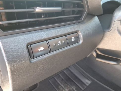 Used 2024 Nissan Altima 2.5 SR w/ SR Premium Package FWD image 21