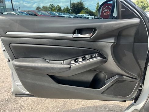 Certified 2024 Nissan Altima 2.5 SL AWD/4WD image 10