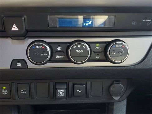 Used 2022 Toyota Tacoma 2WD Double Cab image 20