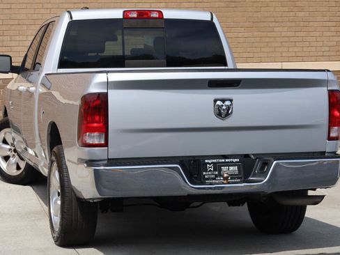 Used 2015 RAM 1500 Classic SLT RWD image 8