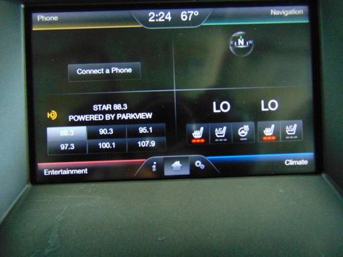 Used 2015 Ford Edge Titanium w/ Equipment Group 301A AWD/4WD image 15