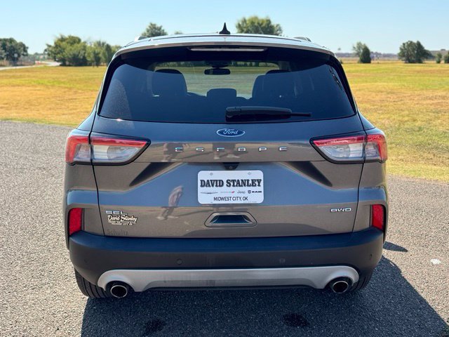 Used 2022 Ford Escape SEL AWD/4WD image 5