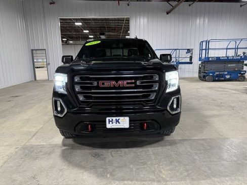 Used 2019 GMC Sierra 1500 AT4 image 2