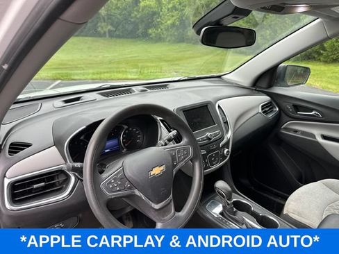 Used 2022 Chevrolet Equinox LS w/ LS Convenience Package FWD image 6