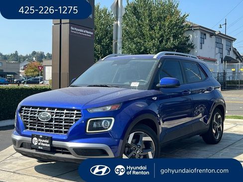 Used 2023 Hyundai Venue Limited w/ Cargo Package FWD image 1