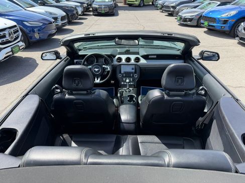 Used 2019 Ford Mustang GT Premium RWD image 19
