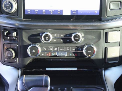 Used 2022 Ford F150 Platinum w/ Equipment Group 701A High AWD/4WD image 23