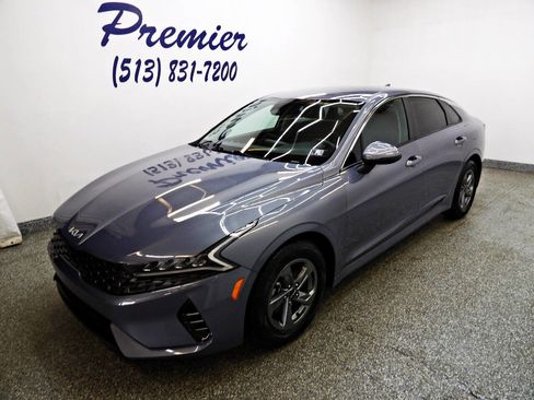 Used 2022 Kia K5 LXS FWD image 1