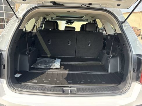 Used 2026 Kia Sorento S w/ S Panoramic Sunroof Package FWD image 26