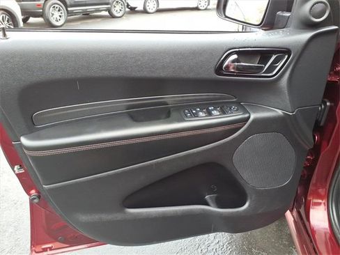 Used 2023 Dodge Durango GT image 11