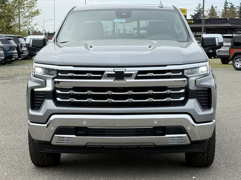 New 2026 Chevrolet Silverado 1500 LTZ w/ LTZ Premium Package AWD/4WD image 8