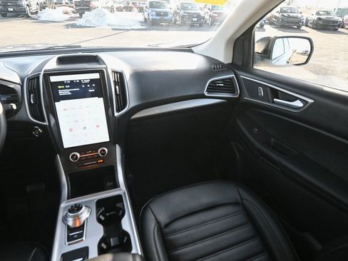 Certified 2024 Ford Edge SEL w/ Convenience Package image 34