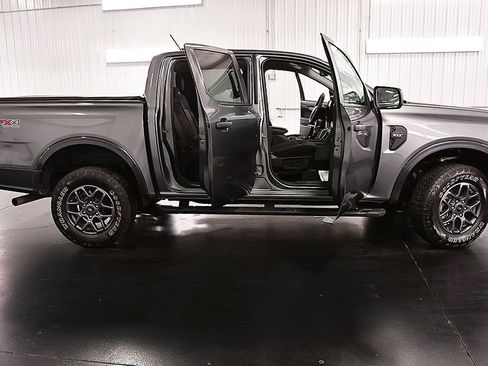 Used 2024 Ford Ranger XLT w/ FX4 Off-Road Package AWD/4WD image 35